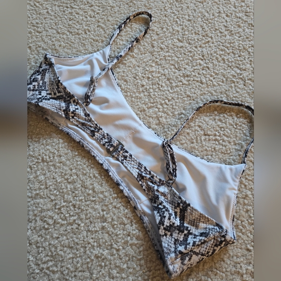 🌈Garage Snakeskin Print Adjustable Back Adjustable Straps Bralette Swim - Picture 4 of 5